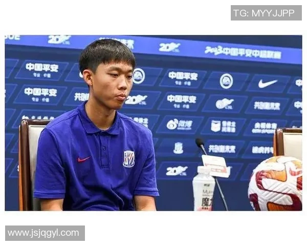 中国足球新晋球星崛起 潜力无限的年轻球员引领未来发展方向