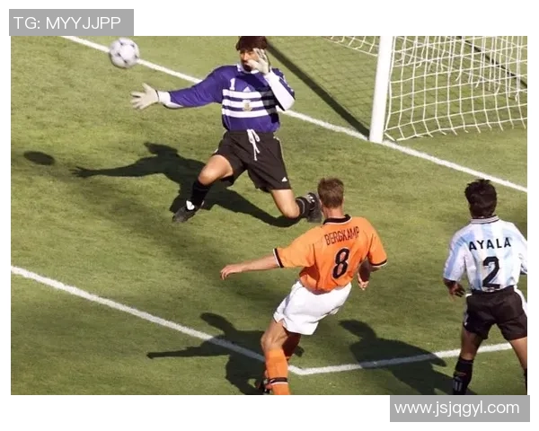 全球足球巨星历史地位排行榜揭晓 谁是足坛真正的传奇之王